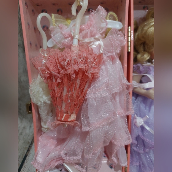 Vintage Cypress Gardens Florida Collectible Doll Dresses Accessories, & Case GUC - Picture 8 of 12